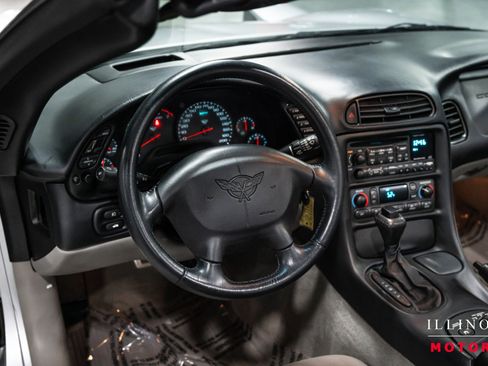 Used 1999 Chevrolet Corvette Convertible w/ Memory Pkg image 20