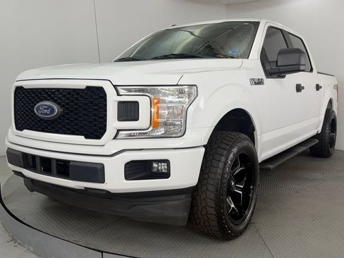 Used 2018 Ford F150 XL w/ Equipment Group 101A Mid RWD image 3