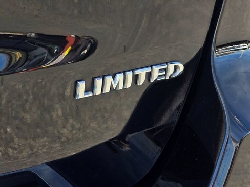 Used 2021 Jeep Grand Cherokee Limited AWD/4WD image 13