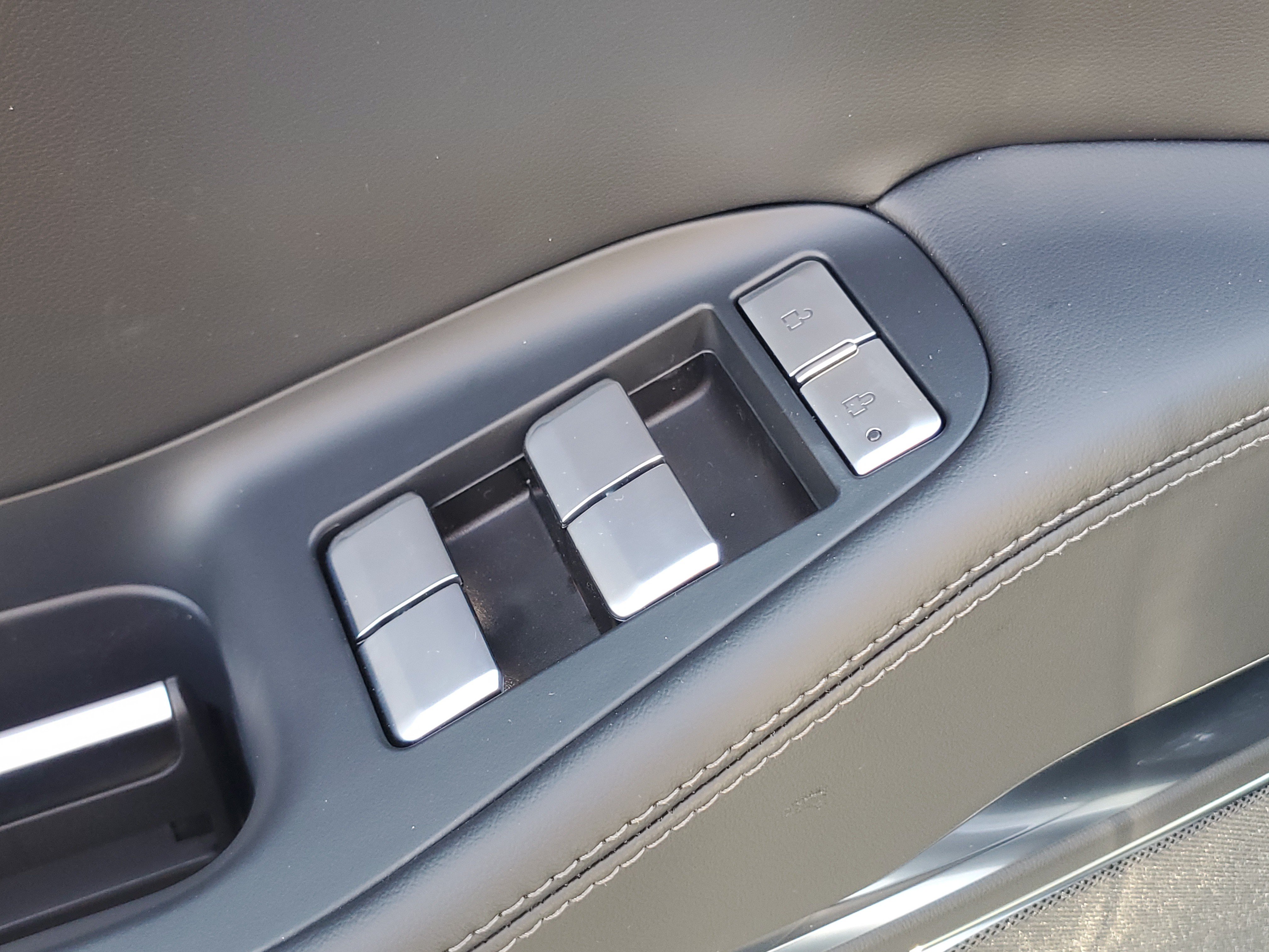 New 2027 Lincoln Navigator Reserve AWD/4WD image 10