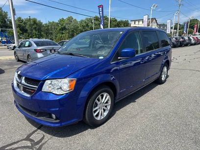 Used 2018 Dodge Grand Caravan SXT w/ Driver Convenience Group