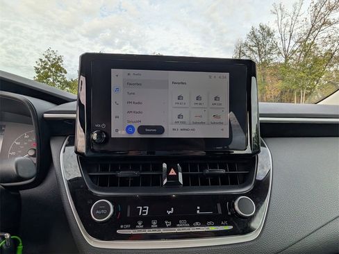 Used 2024 Toyota Corolla LE image 13