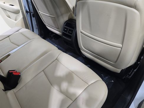 Used 2018 Cadillac XT5 Luxury image 13