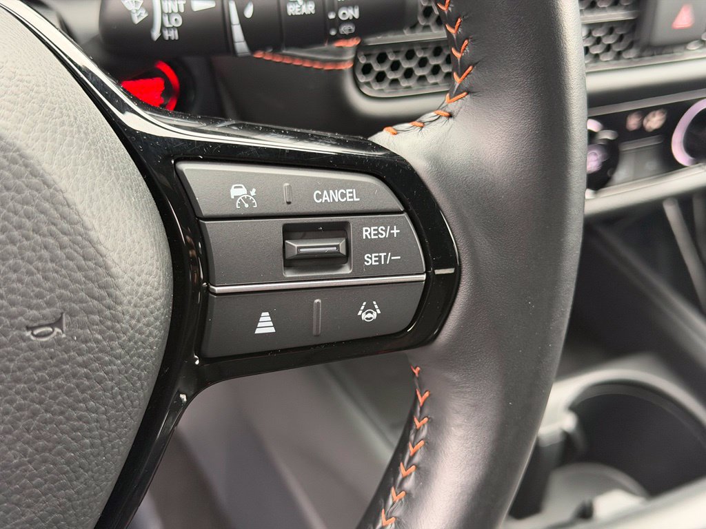 Certified 2025 Honda HR-V Sport image 24