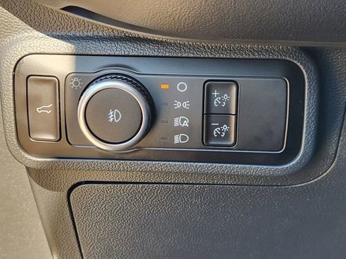 Used 2025 Ford Explorer ST-Line w/ Premium Package image 21