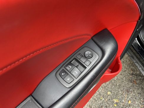 Used 2022 Dodge Challenger R/T Scat Pack image 9