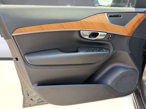 Certified 2023 Volvo XC90 B6 Plus w/ Protection Package AWD/4WD image 22