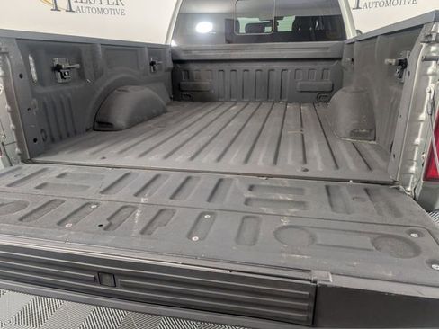 Used 2019 Ford F150 Lariat w/ Equipment Group 501A Mid AWD/4WD image 30