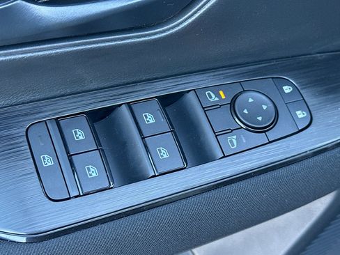 New 2026 Nissan Kicks S FWD image 13