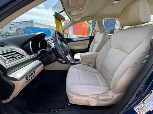 Used 2017 Subaru Legacy 2.5i w/ Alloy Wheel Package AWD/4WD image 10