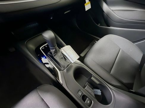 Used 2025 Toyota Corolla LE w/ Convenience Package image 26