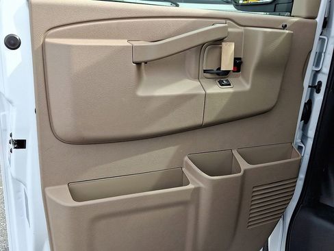 New 2025 Chevrolet Express 3500 WT Van w/ Driver Convenience Package image 10