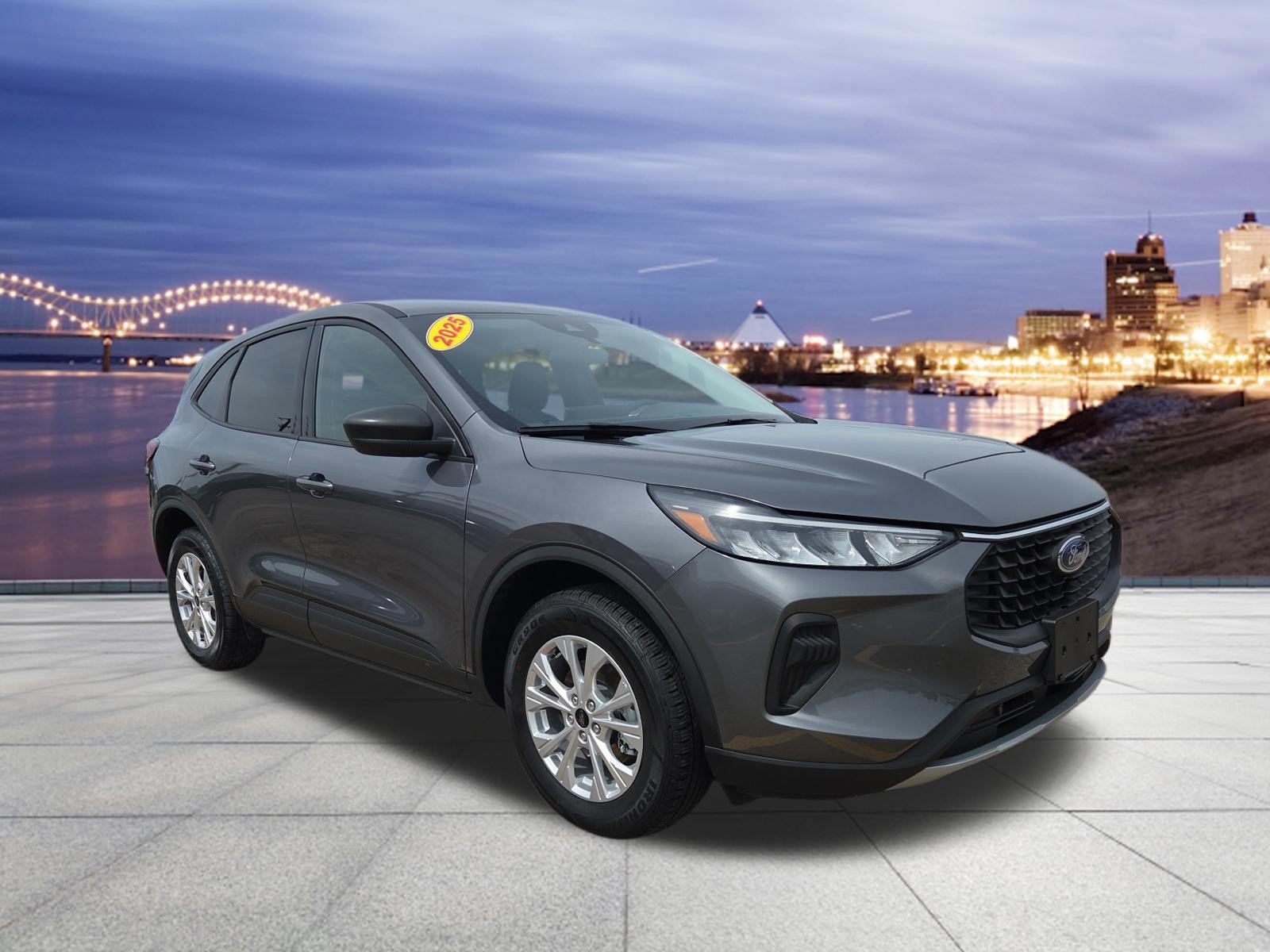 Used 2025 Ford Escape Active w/ Tech Pack #1 AWD/4WD image 4