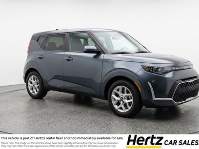 Used 2025 Kia Soul LX w/ LX Technology Package