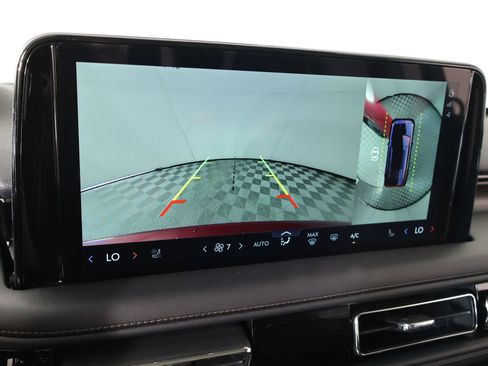 New 2026 Lincoln Aviator Reserve AWD/4WD image 6