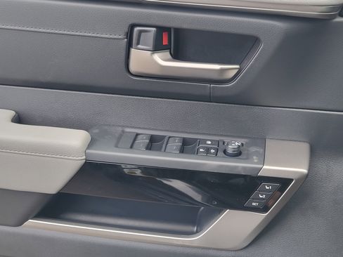 New 2026 Toyota Tundra Limited AWD/4WD image 15