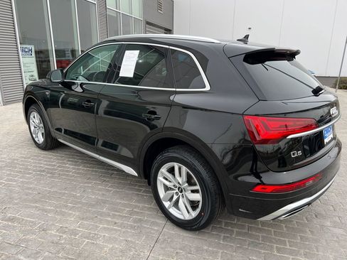 Used 2022 Audi Q5 2.0T Premium w/ Convenience Package image 3