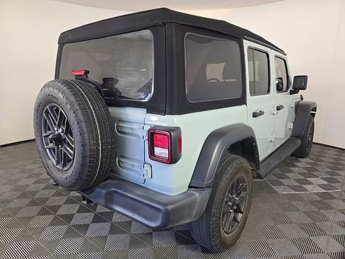 Used 2024 Jeep Wrangler Sport S image 5