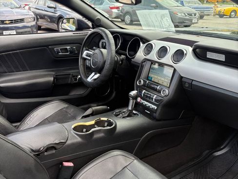 Used 2017 Ford Mustang Premium RWD image 14