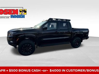 New 2025 Nissan Frontier SV w/ SV Convenience Package