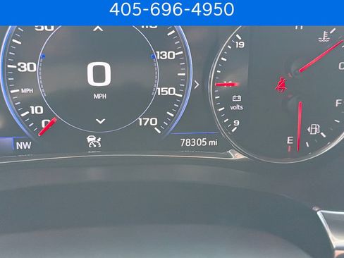 Used 2022 Chevrolet Traverse Premier w/ Redline Edition FWD image 20