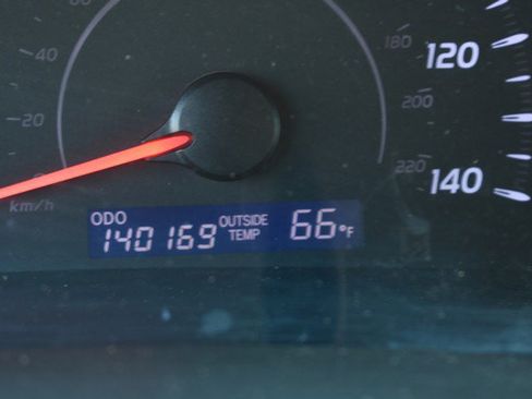 Used 2011 Toyota Camry LE w/ LE Extra-Value Pkg FWD image 32