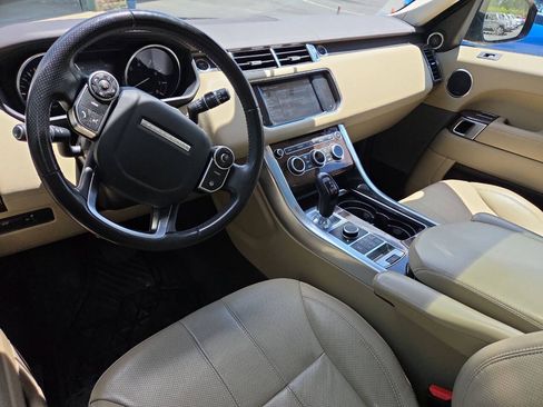 Used 2014 Land Rover Range Rover Sport HSE AWD/4WD image 16