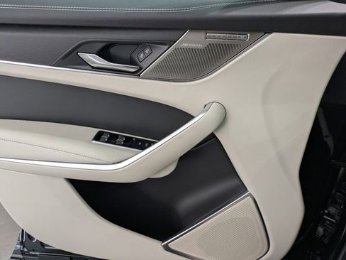 New 2026 Jaguar F-PACE R-Dynamic S image 20