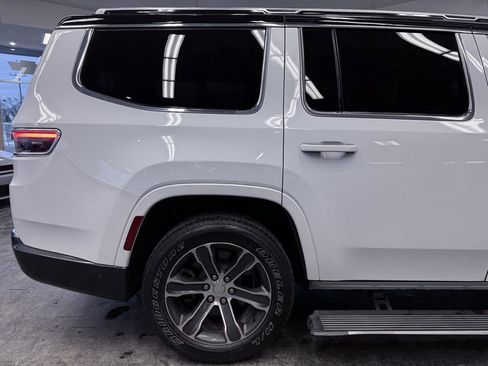 Used 2022 Jeep Grand Wagoneer Series I w/ Convenience Group III image 8