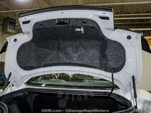 Used 2020 Ford Mustang Shelby GT500 w/ Technology Package RWD image 99
