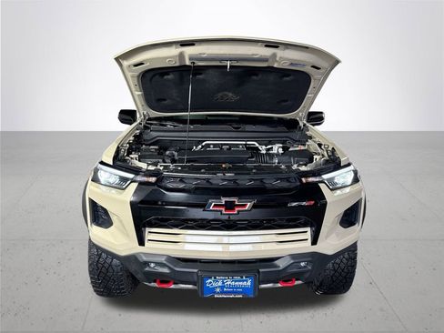 Used 2023 Chevrolet Colorado ZR2 w/ ZR2 Convenience Package III image 23