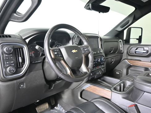 Used 2020 Chevrolet Silverado 3500 High Country w/ Z71 Off-Road Package AWD/4WD image 21