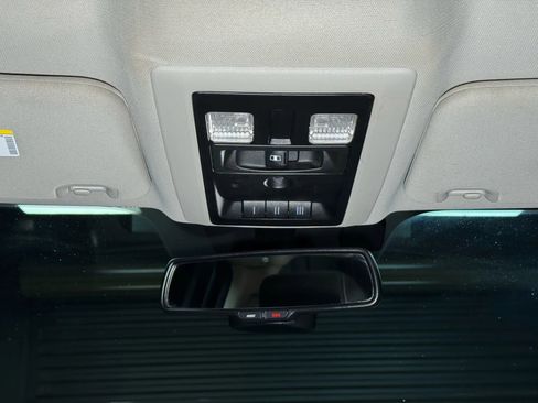 Used 2018 RAM 1500 Laramie w/ Convenience Group image 28