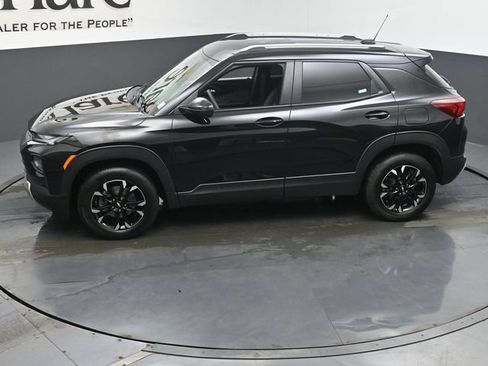 Used 2023 Chevrolet TrailBlazer LT w/ Convenience Package AWD/4WD image 57
