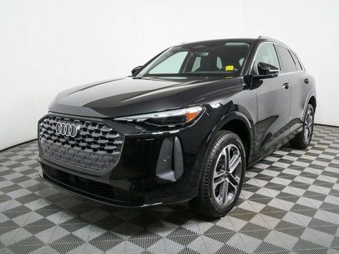 New 2025 Audi Q5 Premium Plus image 33