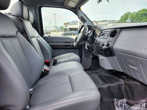 Used 2016 Ford F250 XL w/ XL Appearance Package AWD/4WD image 11