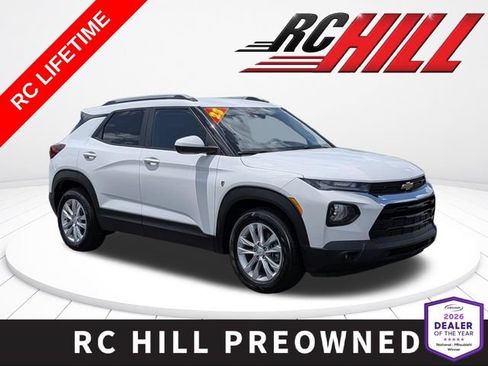 Used 2023 Chevrolet TrailBlazer LT FWD image 1