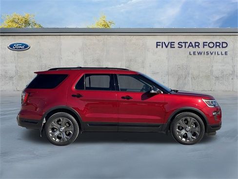 Used 2018 Ford Explorer Sport w/ Equipment Group 401A image 4