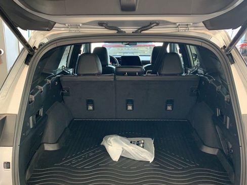 New 2026 Subaru Outback Touring XT image 9