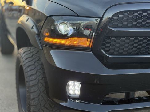 Used 2014 RAM 1500 Express w/ Black Ram 1500 Express Group image 18