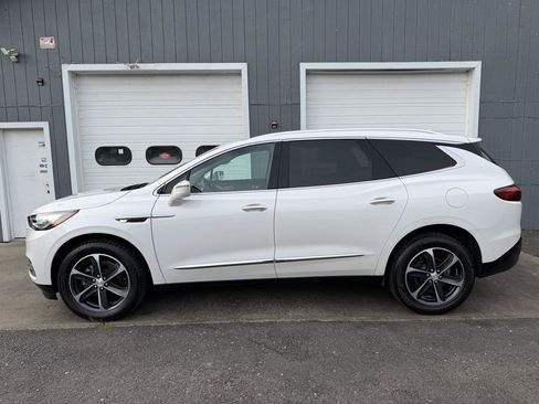 Used 2020 Buick Enclave Essence w/ Sport Touring Edition AWD/4WD image 7