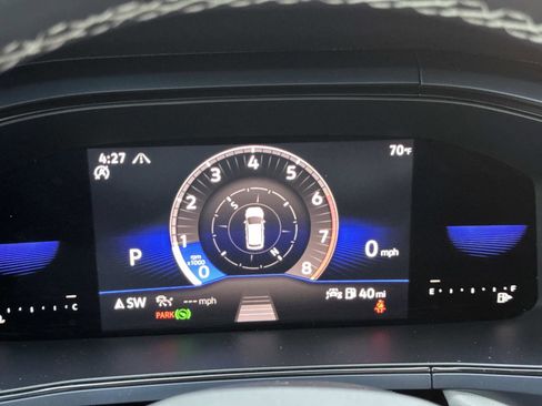 Certified 2022 Volkswagen Taos SE w/ Panoramic Sunroof Package image 19