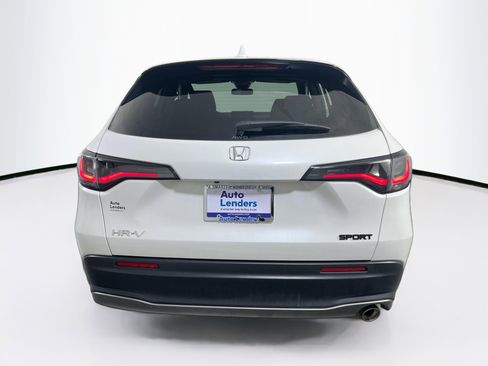 Used 2025 Honda HR-V Sport image 6