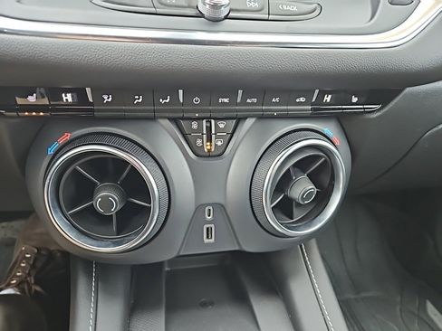 Used 2023 Chevrolet Blazer LT w/ Convenience Package image 20