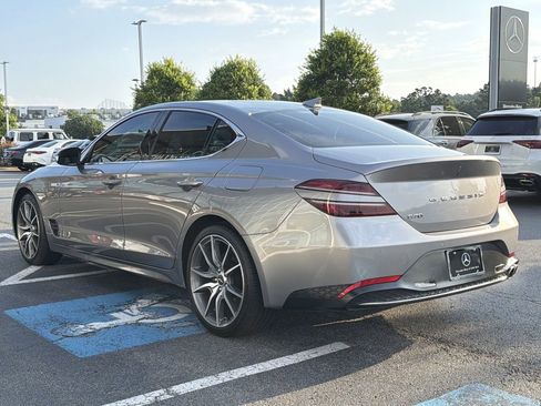 Used 2022 Genesis G70 2.0T w/ Prestige Package RWD image 5