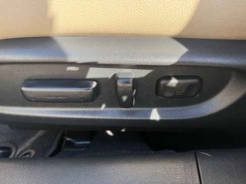 Used 2015 Honda Accord EX-L image 18