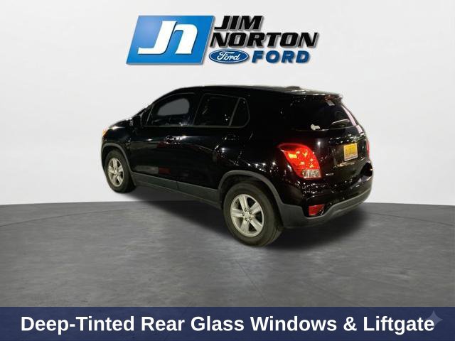Used 2020 Chevrolet Trax LS w/ Tint and Cruise Package FWD image 7