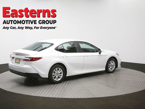 Used 2025 Toyota Camry LE FWD image 42