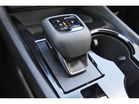 Used 2023 Nissan Rogue SV FWD image 26