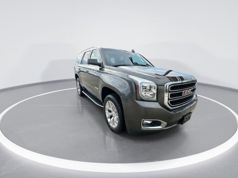 Certified 2019 GMC Yukon SLT w/ Open Road Package AWD/4WD image 2